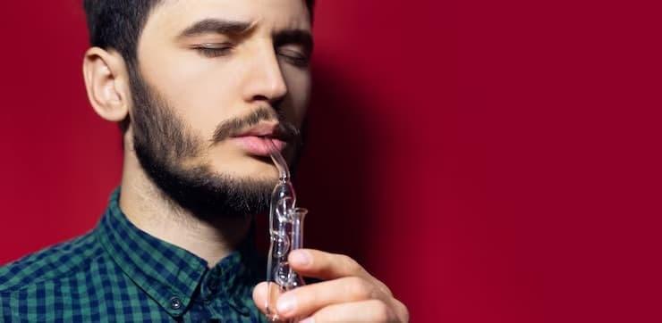 E-cigareta buyer's guide and expert tips - discover the latest types of electronic cigarettes and how to choose the right one