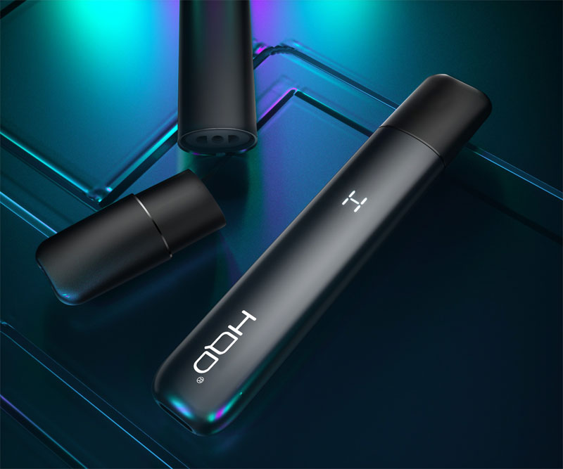 Realistic Vaping Experience: Electronic Cigarette Resembling Traditional Smokes