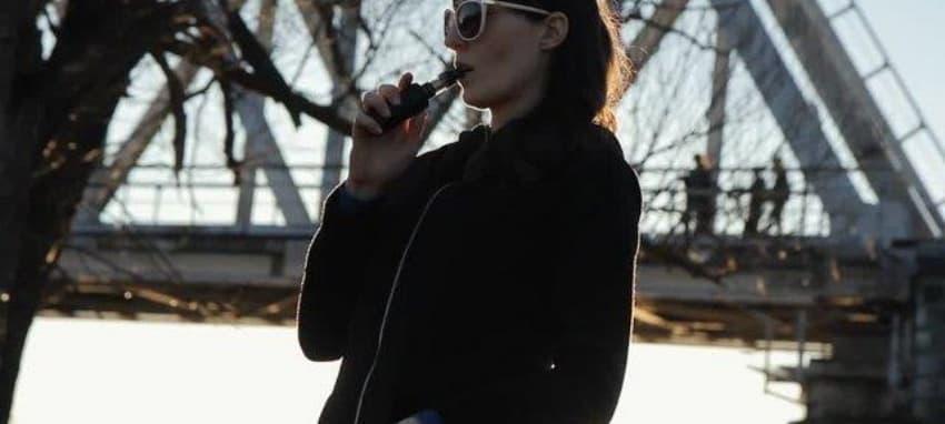 e-cigarettes controversy explained, do e cigarettes damage your lungs and how to weigh the evidence