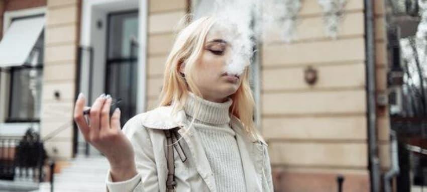 IBVape facts and user guide are e-cigarettes a healthy alternative to smoking IBVape examines risks benefits and alternatives