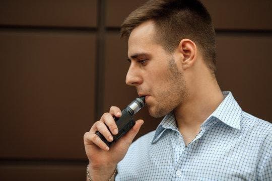 E-papierosy Buying Guide 2025 – How to Choose the Best slim electronic cigarette for Style and Flavor